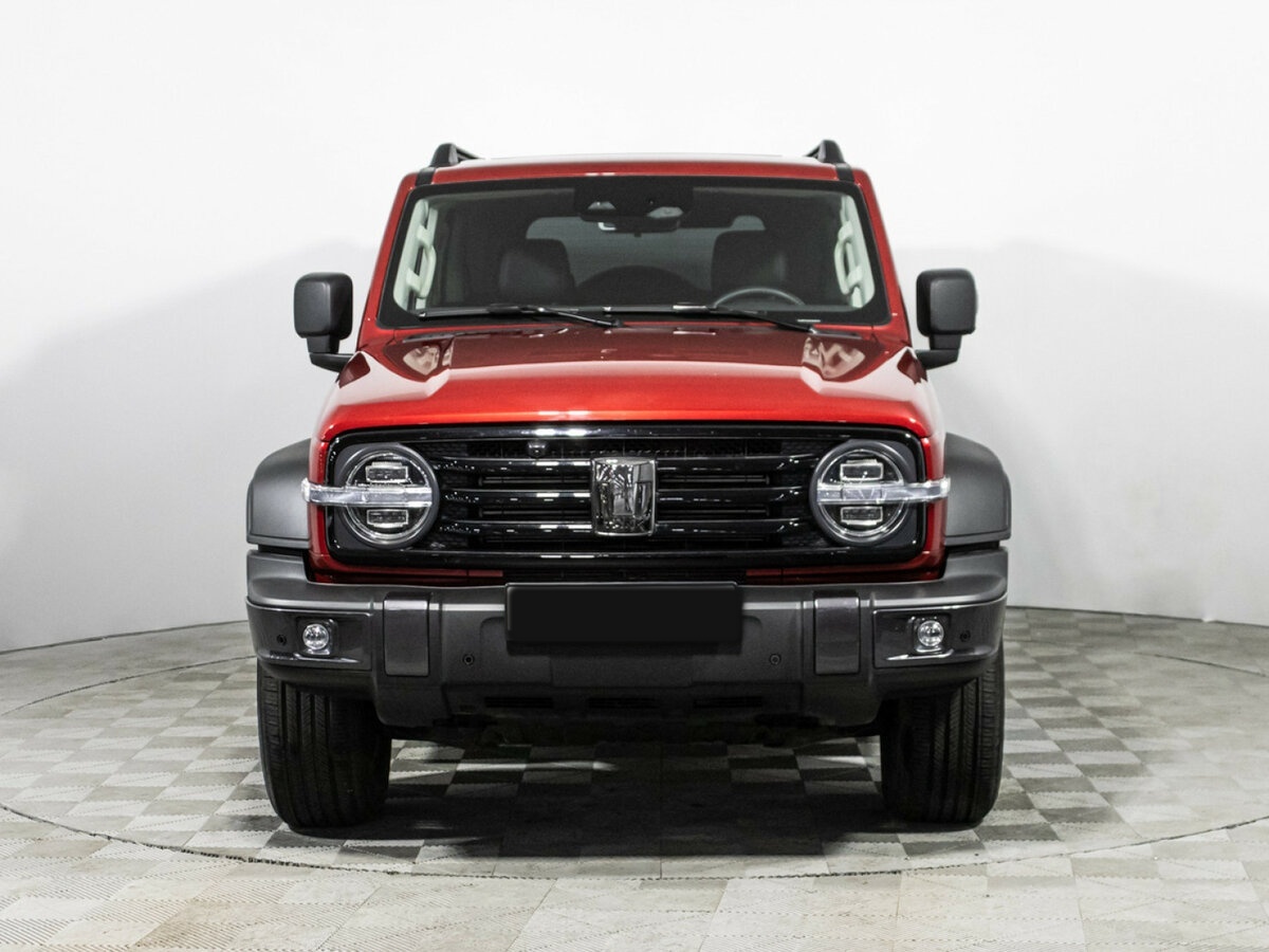 Tank 300 с пробегом — 2023 год. Фото: #1