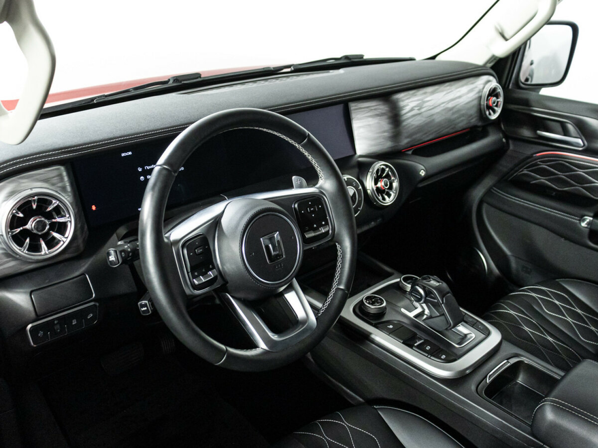 Tank 300 с пробегом — 2023 год. Фото: #8