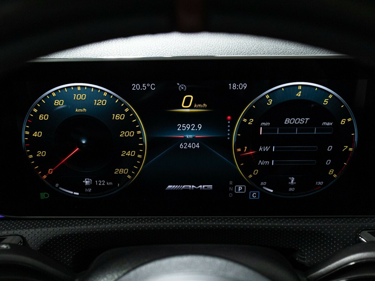 Mercedes-Benz CLA AMG с пробегом — 2019 год. Фото: #11