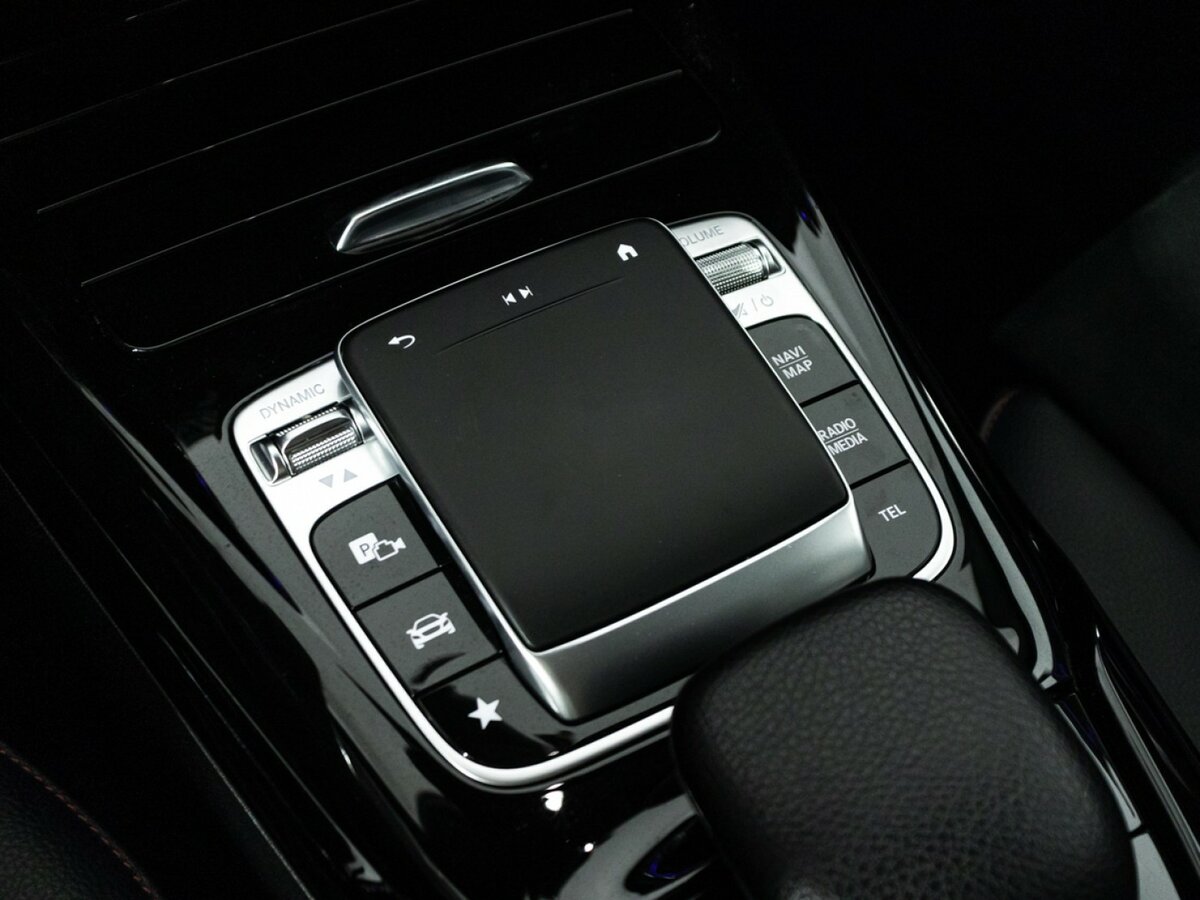 Mercedes-Benz CLA AMG с пробегом — 2019 год. Фото: #16