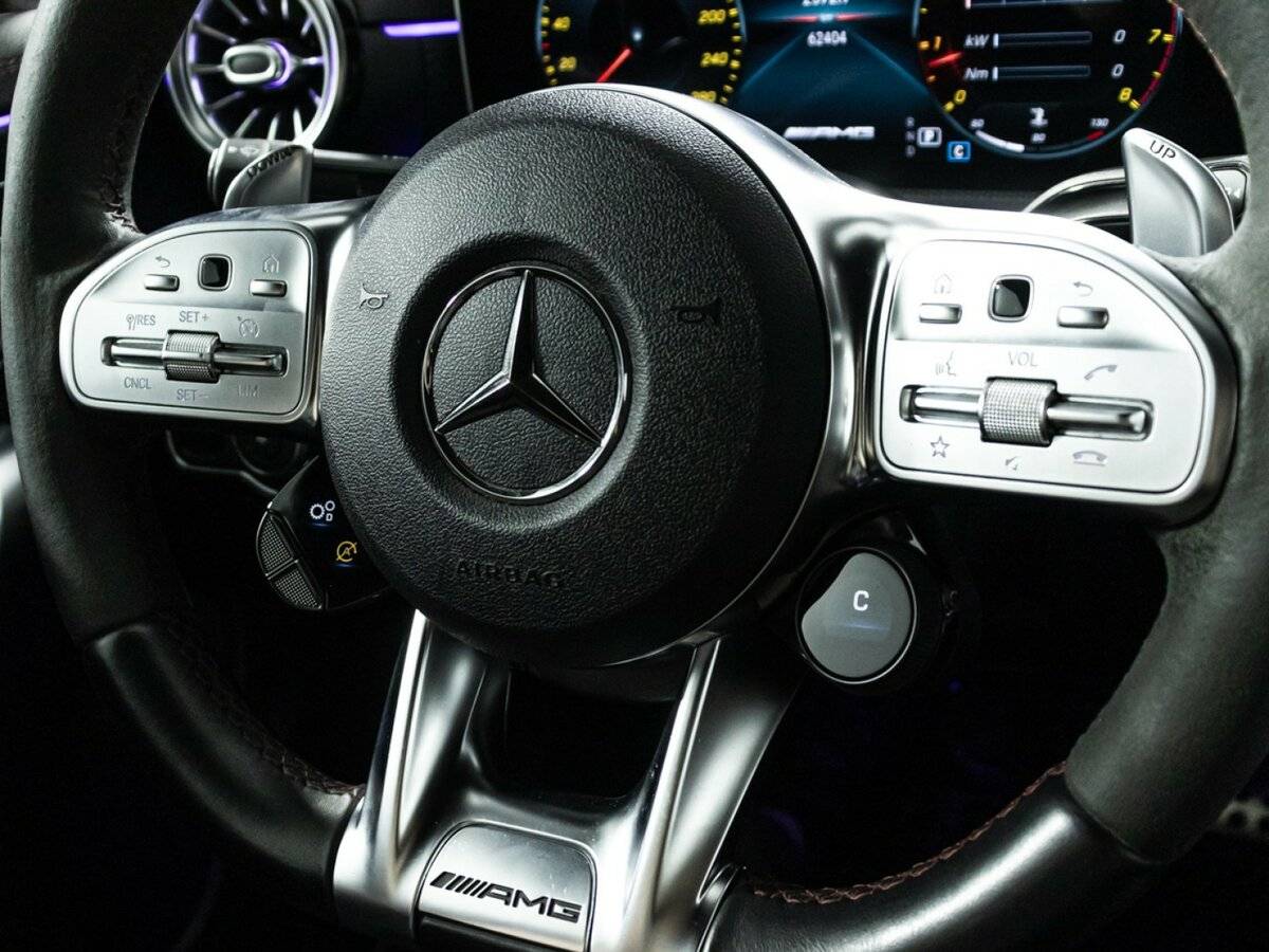 Mercedes-Benz CLA AMG с пробегом — 2019 год. Фото: #17