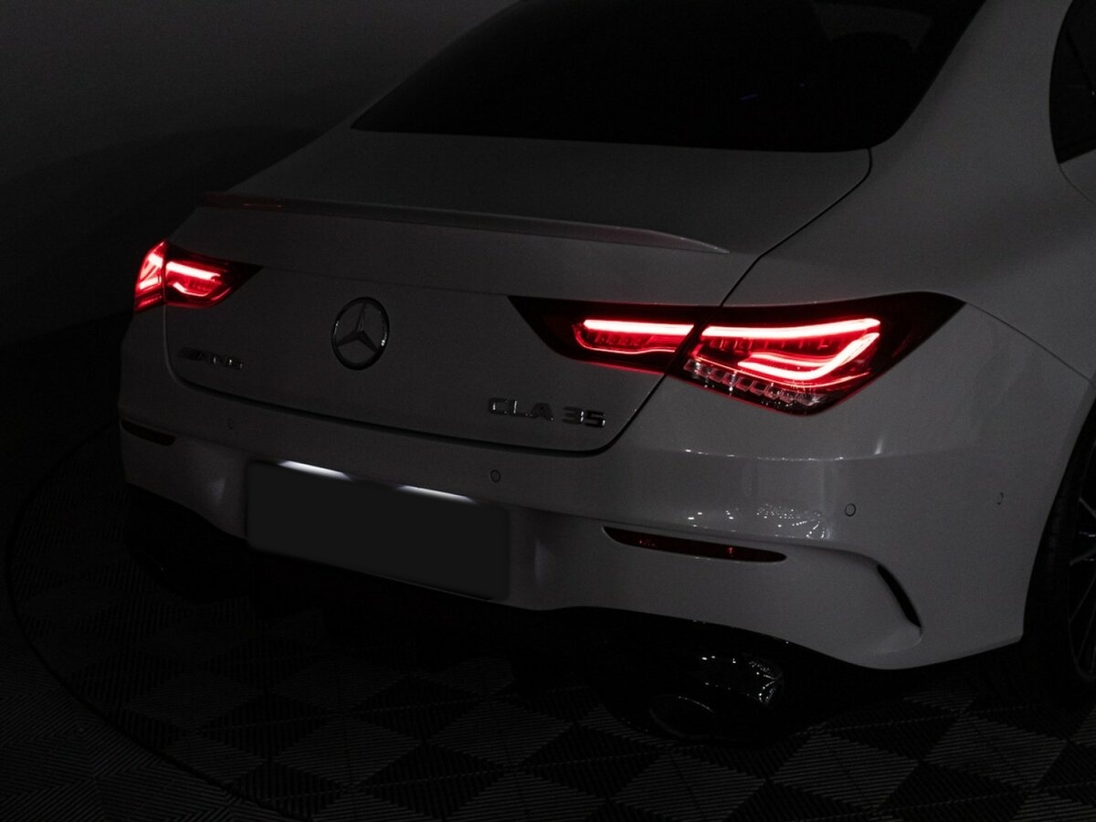 Mercedes-Benz CLA AMG с пробегом — 2019 год. Фото: #24