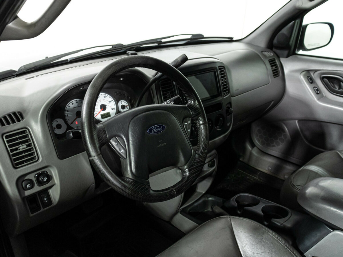 Ford Escape с пробегом — 2000 год. Фото: #8