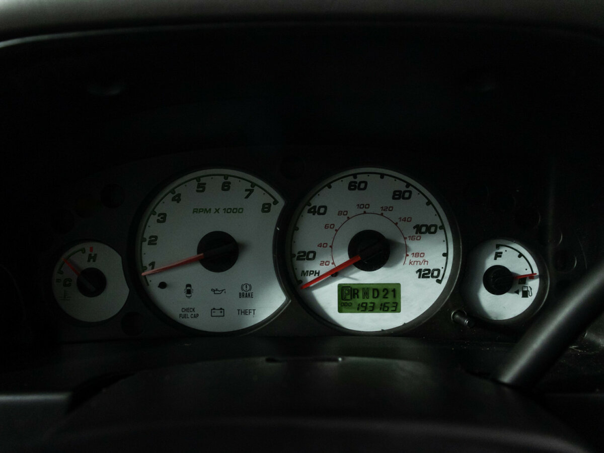 Ford Escape с пробегом — 2000 год. Фото: #9