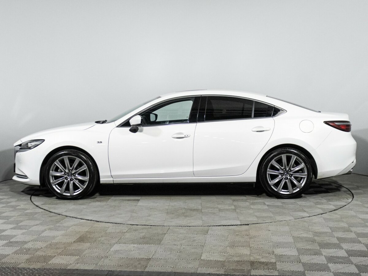Mazda 6 с пробегом — 2023 год. Фото: #7