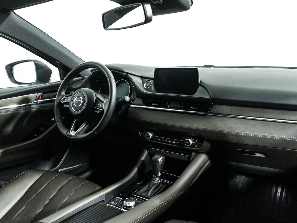 Mazda 6 с пробегом — 2023 год. Фото: #8
