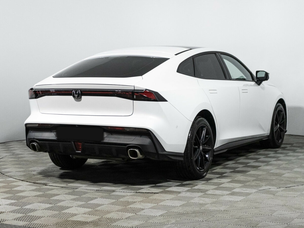 Changan UNI-V с пробегом — 2023 год. Фото: #4