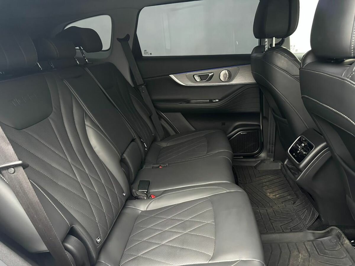 Chery Tiggo 8 Pro Max с пробегом — 2023 год. Фото: #13