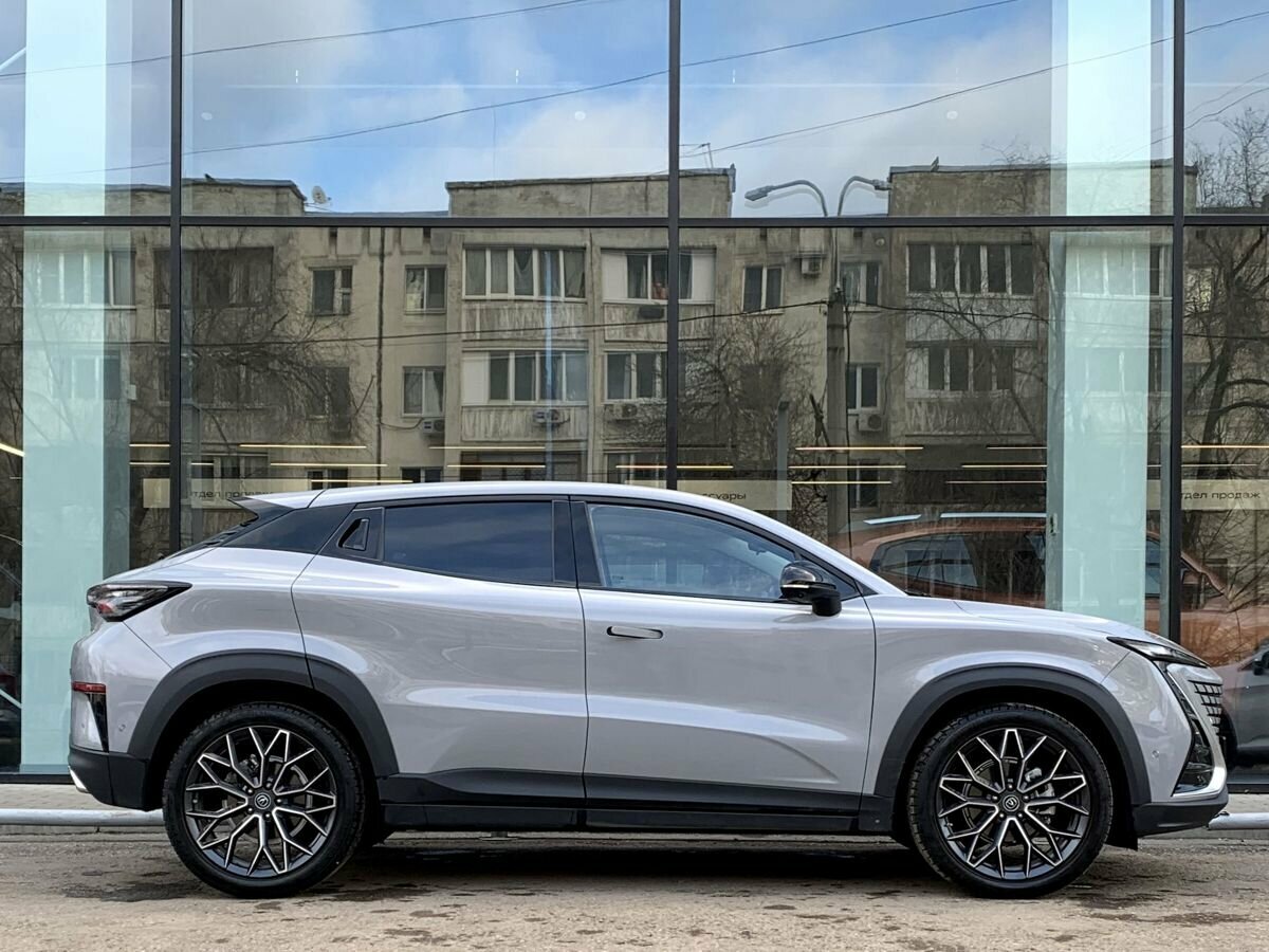 Changan UNI-T с пробегом — 2023 год. Фото: #3