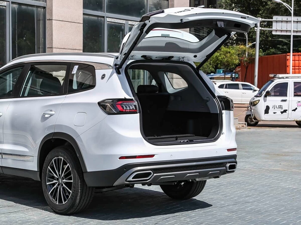 Chery Tiggo 8 с пробегом — 2025 год. Фото: #8