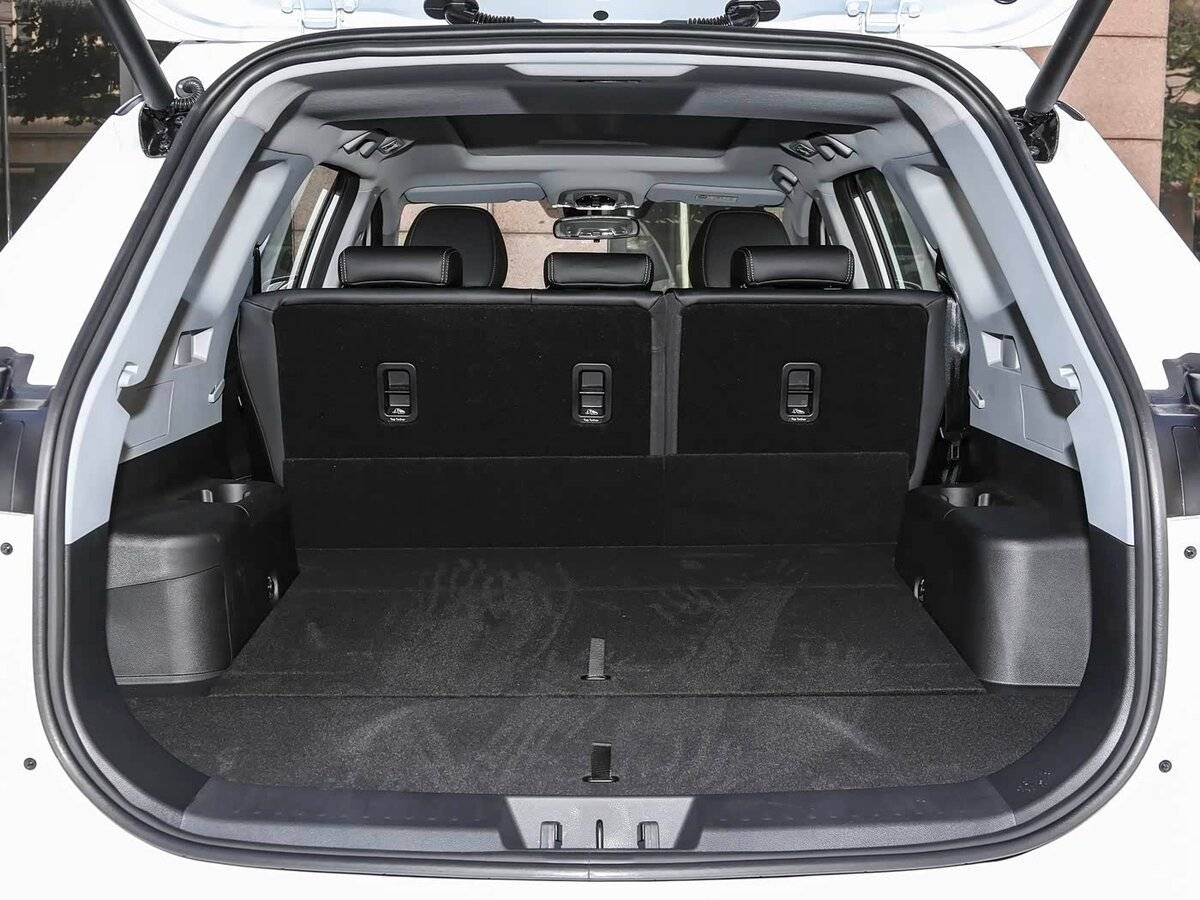 Chery Tiggo 8 с пробегом — 2025 год. Фото: #30