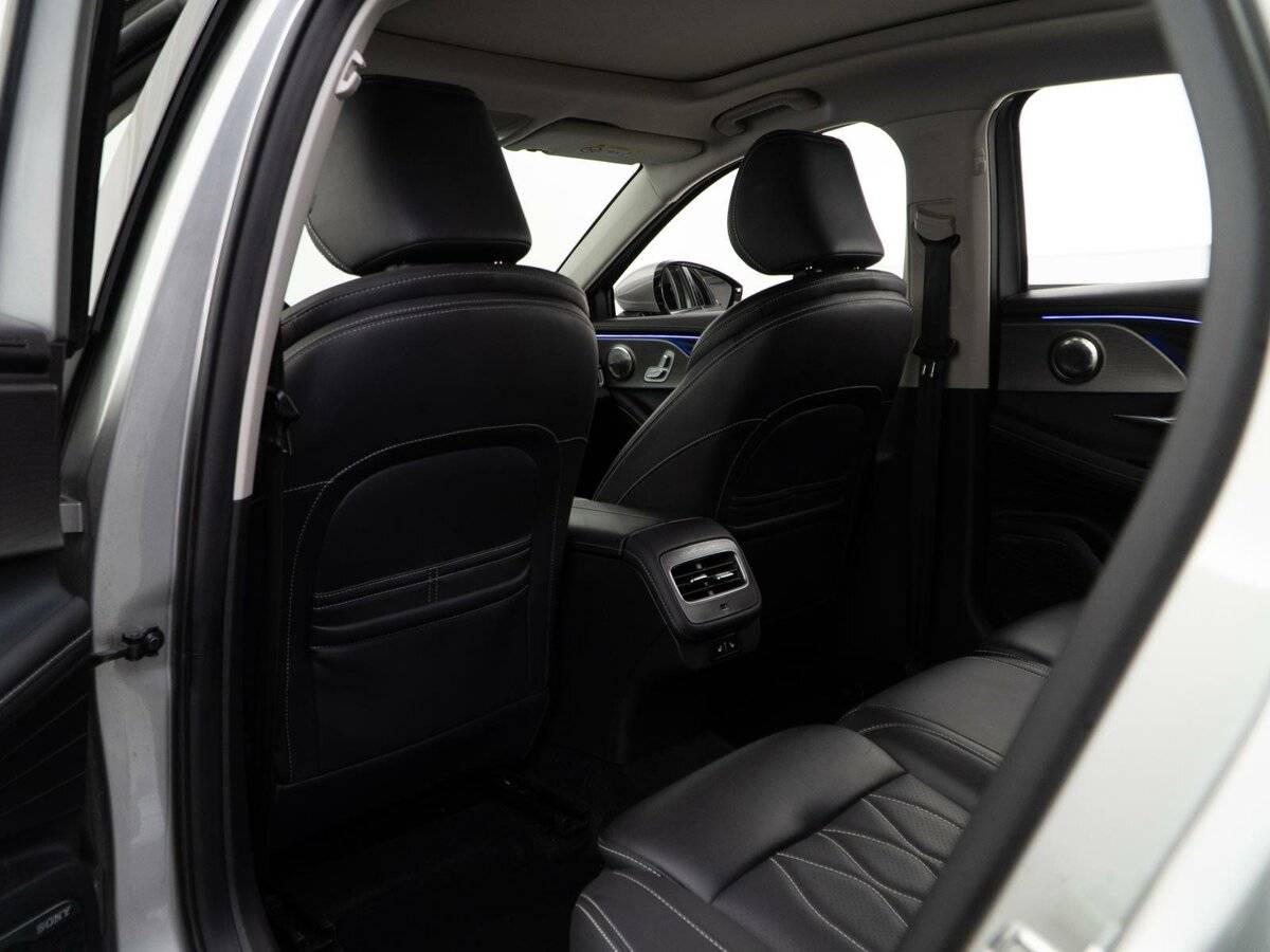 Chery Arrizo 8 с пробегом — 2023 год. Фото: #10