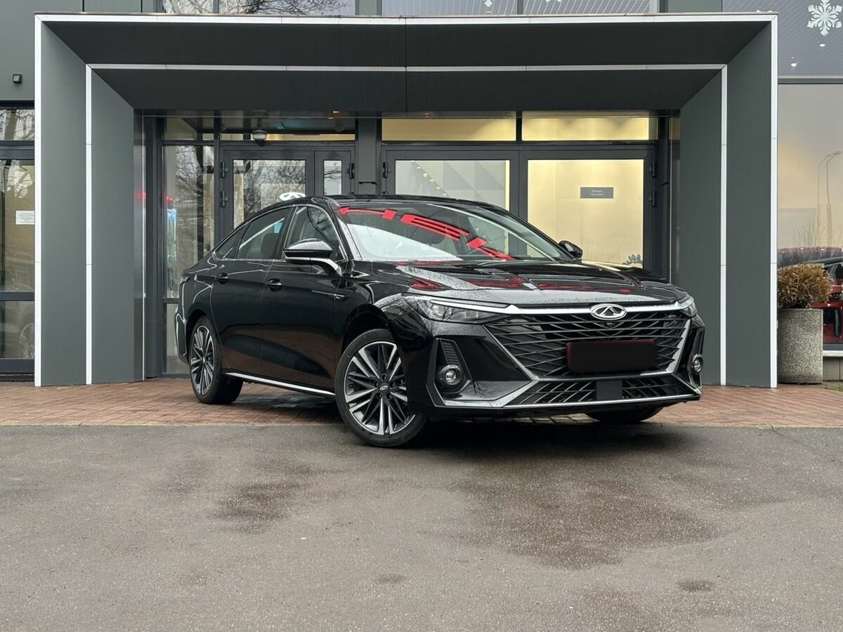 Chery Arrizo 8 с пробегом — 2024 год. Фото: #2