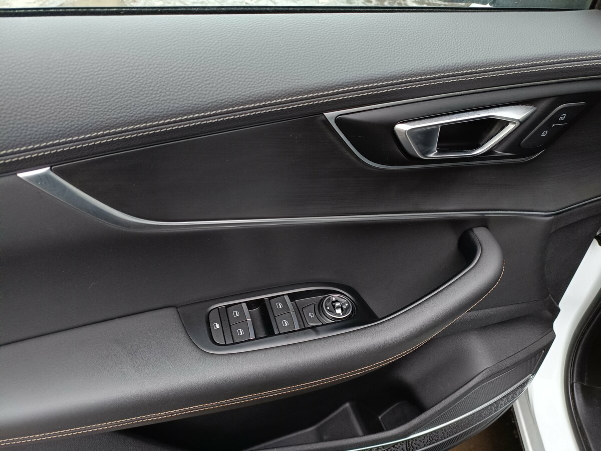 Chery Tiggo 8 с пробегом — 2020 год. Фото: #16