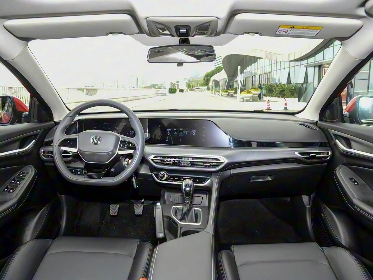 Changan Eado Plus с пробегом — 2025 год. Фото: #11