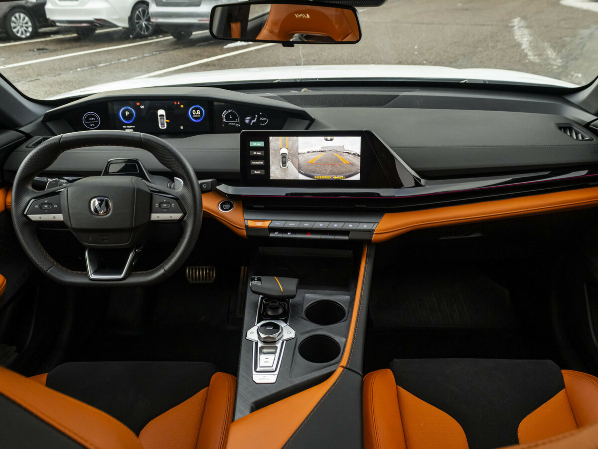 Changan UNI-V с пробегом — 2023 год. Фото: #13