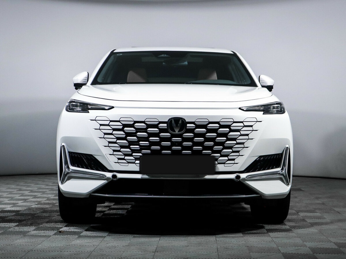 Changan UNI-K с пробегом — 2023 год. Фото: #1