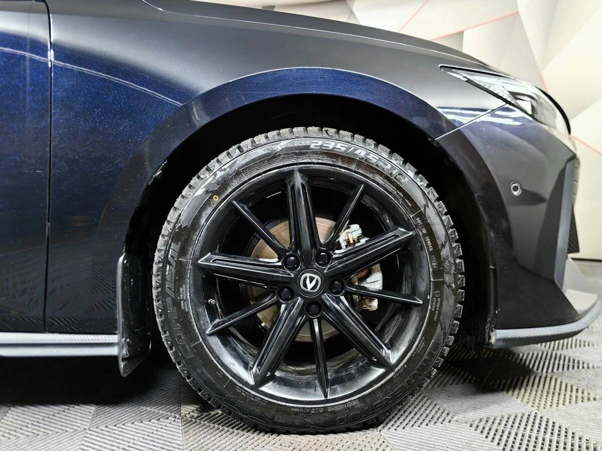 Changan UNI-V с пробегом — 2023 год. Фото: #16