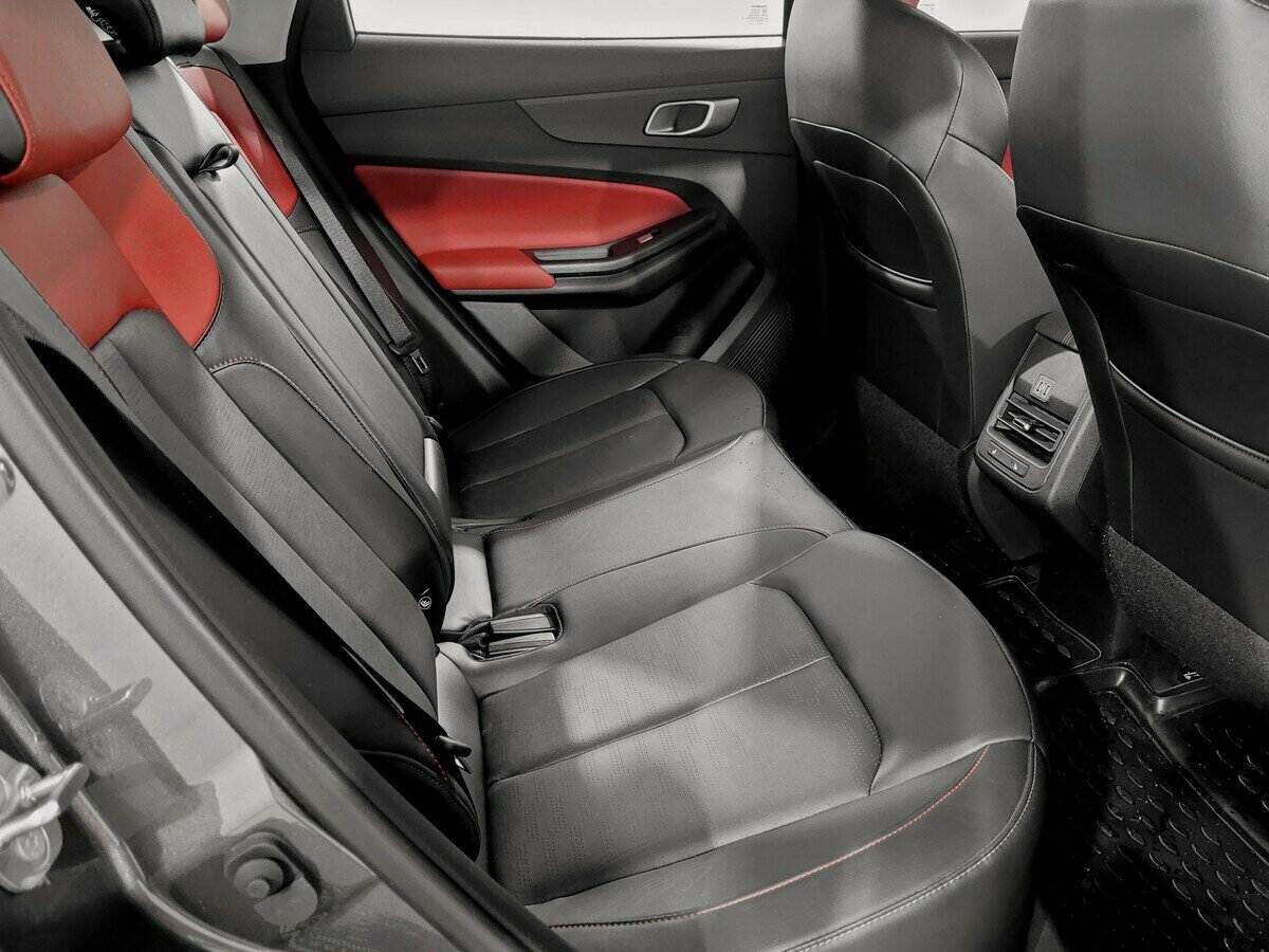 Changan UNI-S (CS55 Plus) с пробегом — 2024 год. Фото: #11