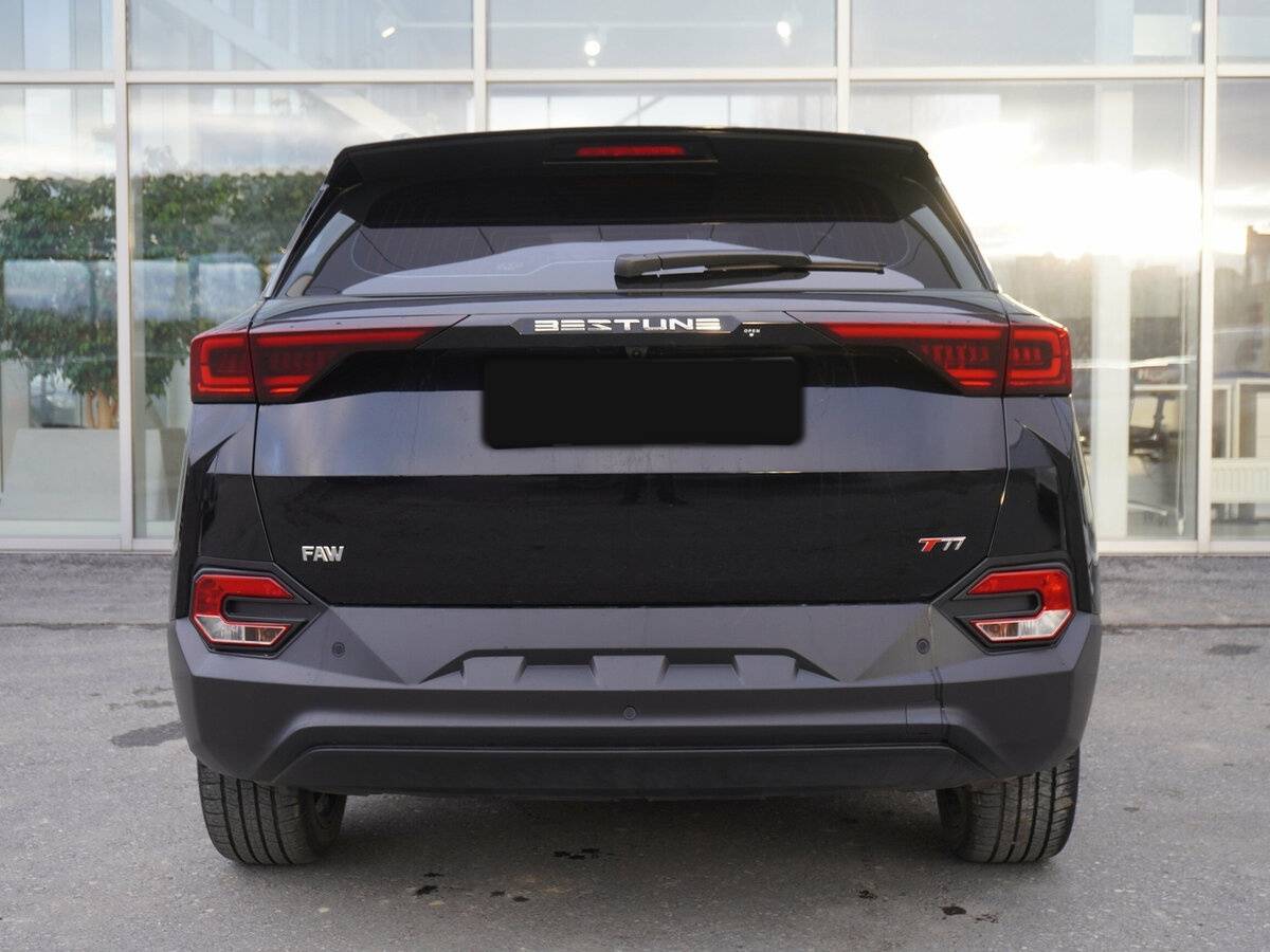 FAW Bestune T77 с пробегом — 2023 год. Фото: #5