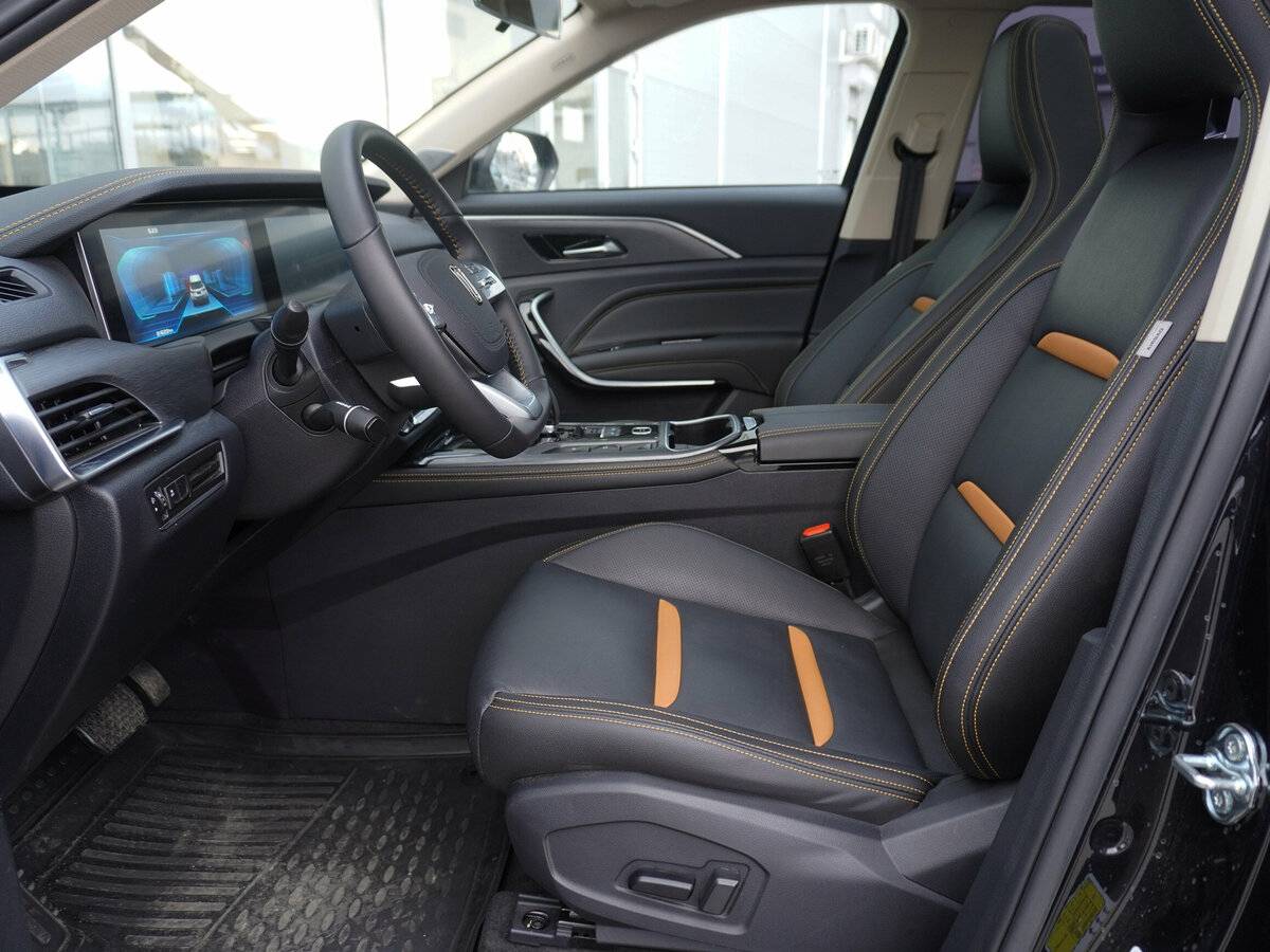 FAW Bestune T77 с пробегом — 2023 год. Фото: #8