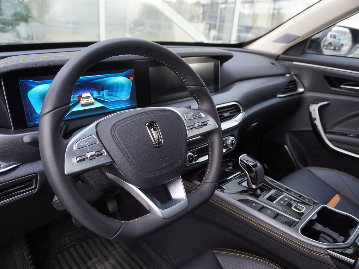 FAW Bestune T77 с пробегом — 2023 год. Фото: #9