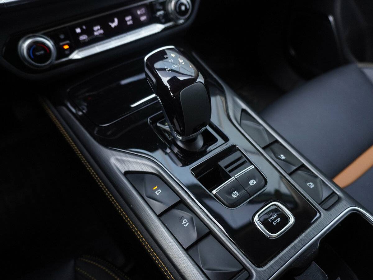 FAW Bestune T77 с пробегом — 2023 год. Фото: #15