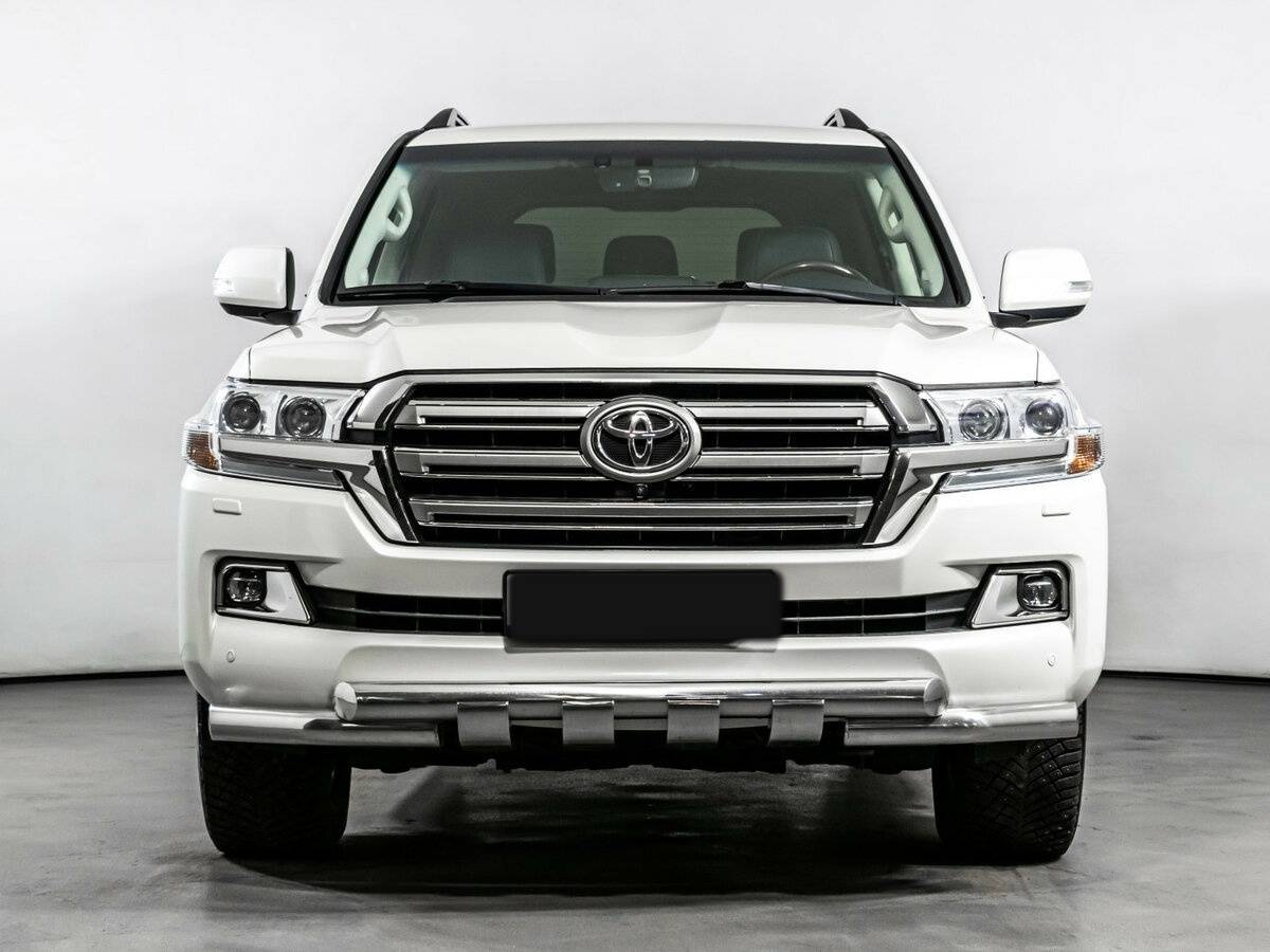 Toyota Land Cruiser с пробегом — 2019 год. Фото: #1