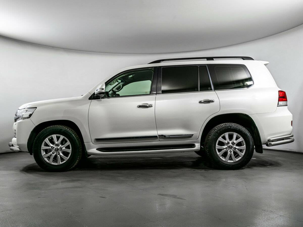 Toyota Land Cruiser с пробегом — 2019 год. Фото: #7