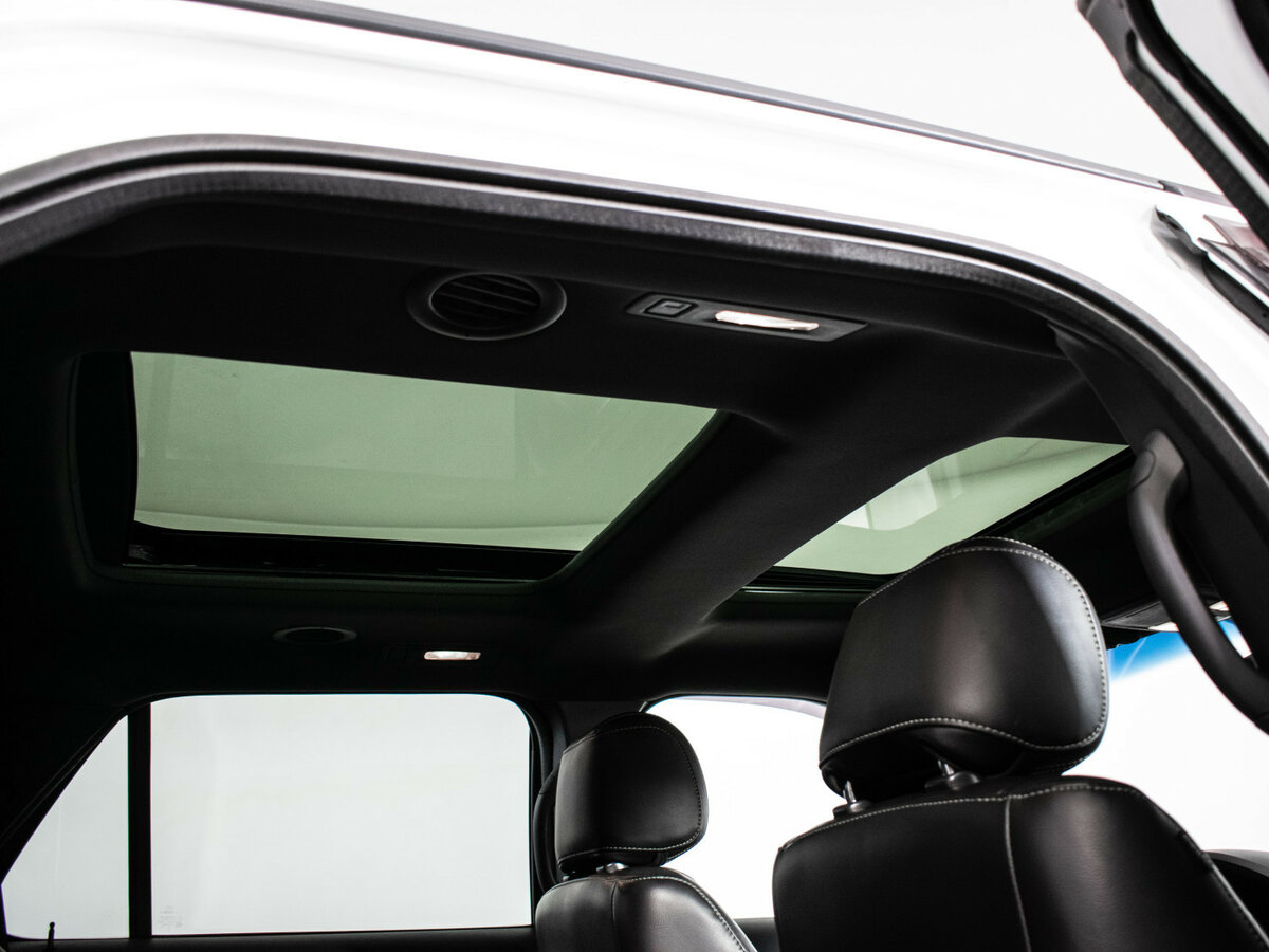 Ford Explorer с пробегом — 2013 год. Фото: #11