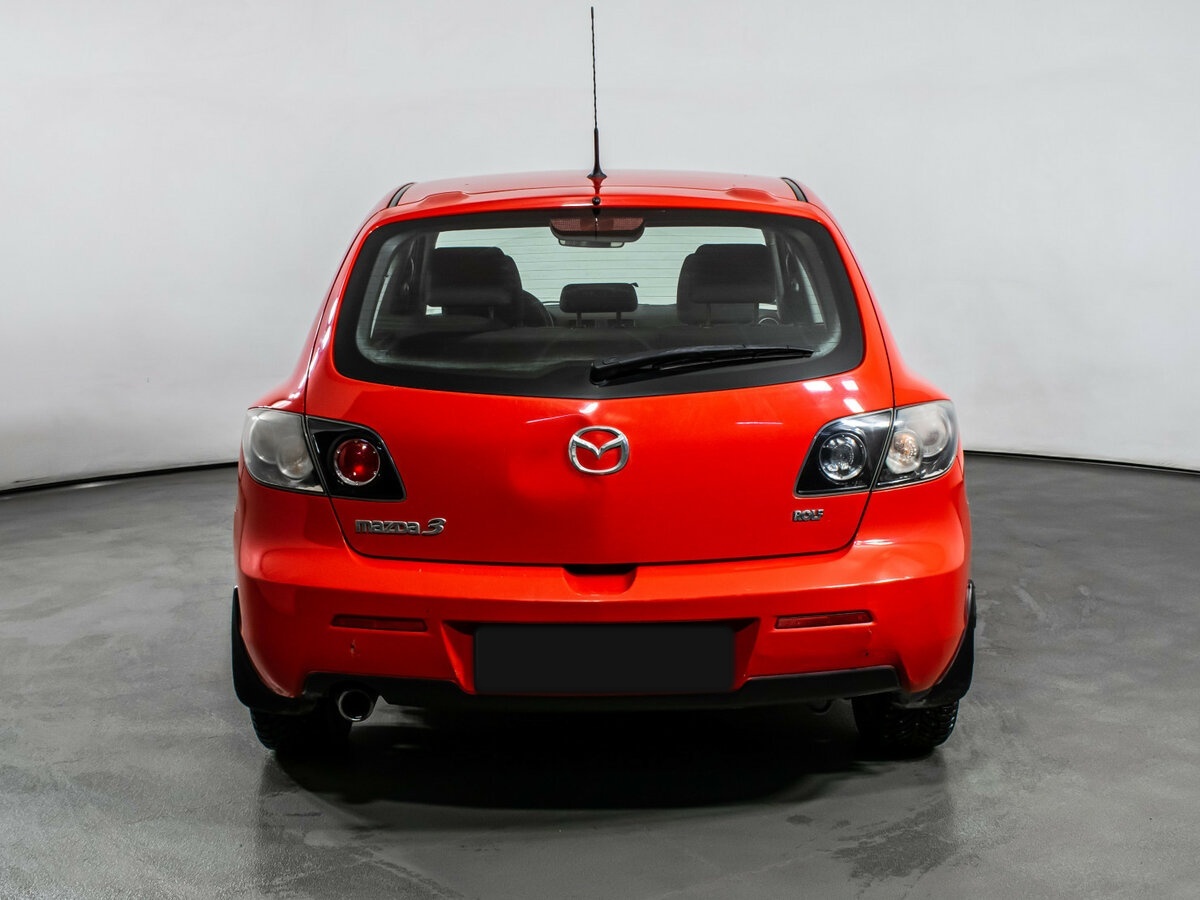 Mazda 3 с пробегом — 2008 год. Фото: #5