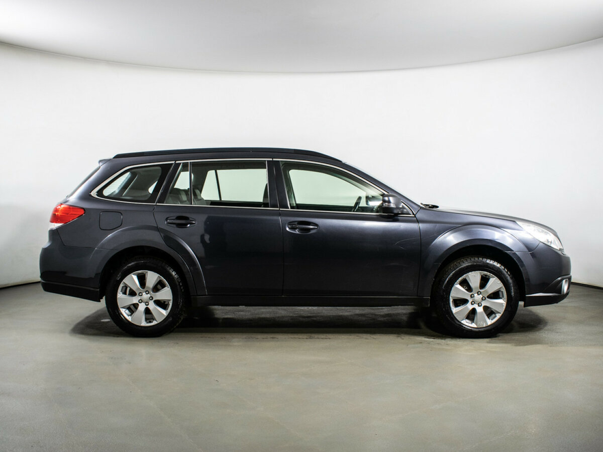 Subaru Outback с пробегом — 2011 год. Фото: #3