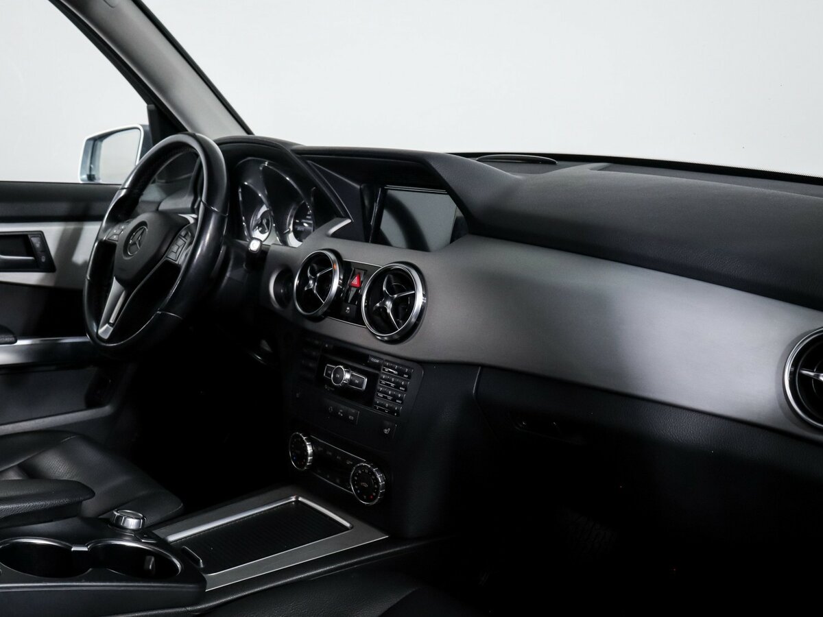 Mercedes-Benz GLK-Класс с пробегом — 2013 год. Фото: #6