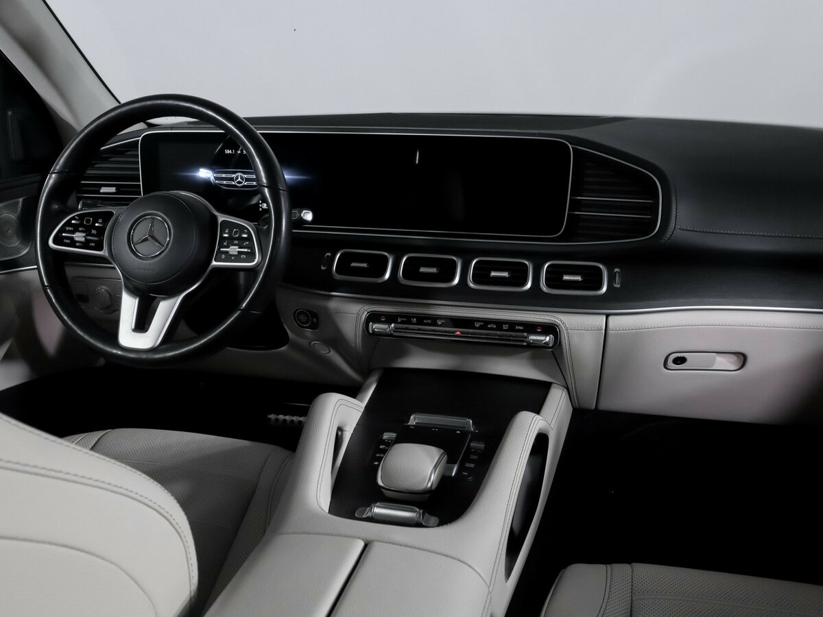 Mercedes-Benz GLS с пробегом — 2021 год. Фото: #11