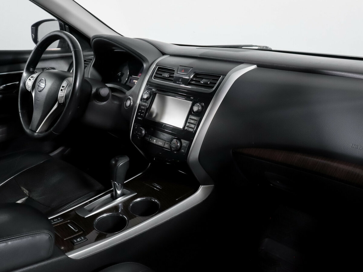 Nissan Teana с пробегом — 2014 год. Фото: #8