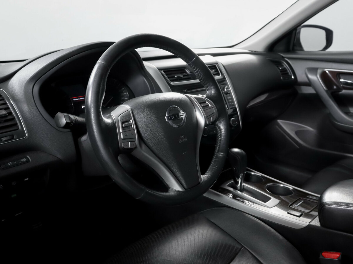 Nissan Teana с пробегом — 2014 год. Фото: #13