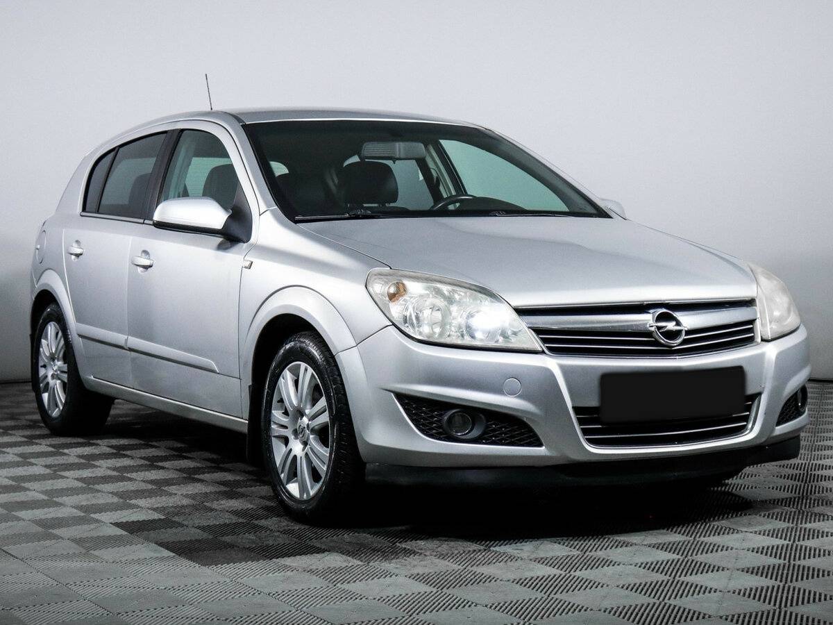 Opel Astra с пробегом — 2007 год. Фото: #2
