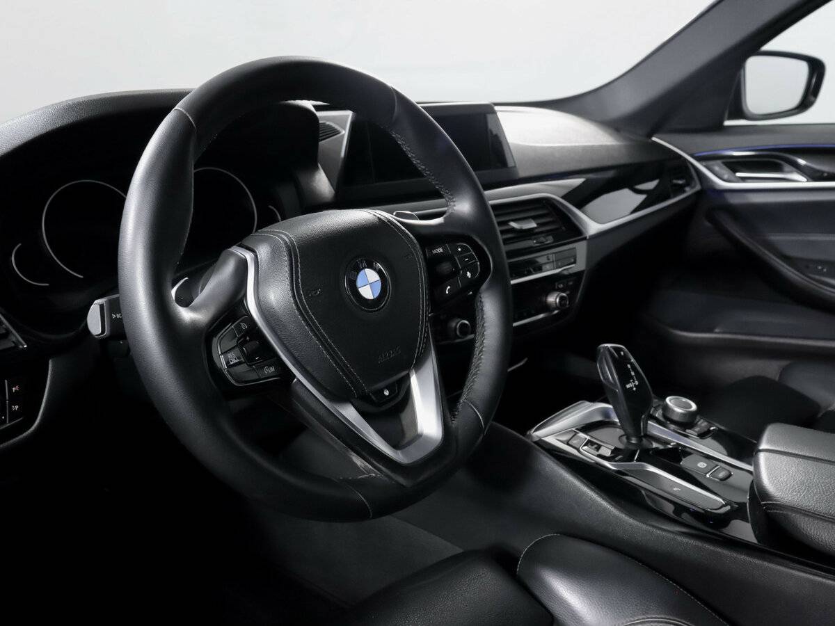 BMW 5 серии с пробегом — 2019 год. Фото: #13