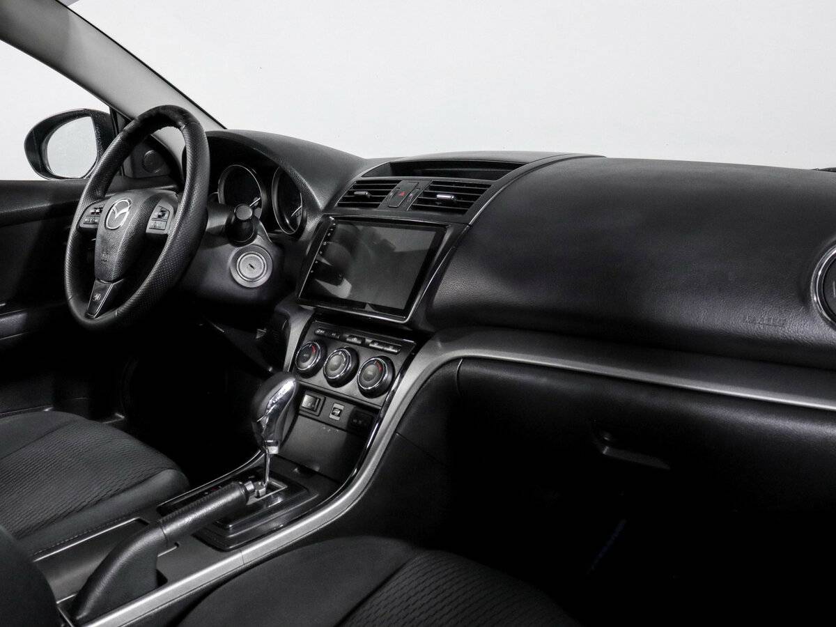 Mazda 6 с пробегом — 2009 год. Фото: #6