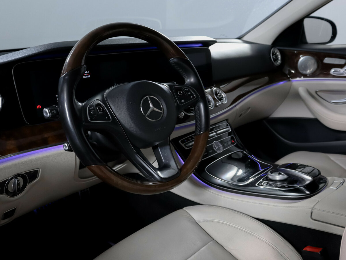Mercedes-Benz E-Класс с пробегом — 2017 год. Фото: #13