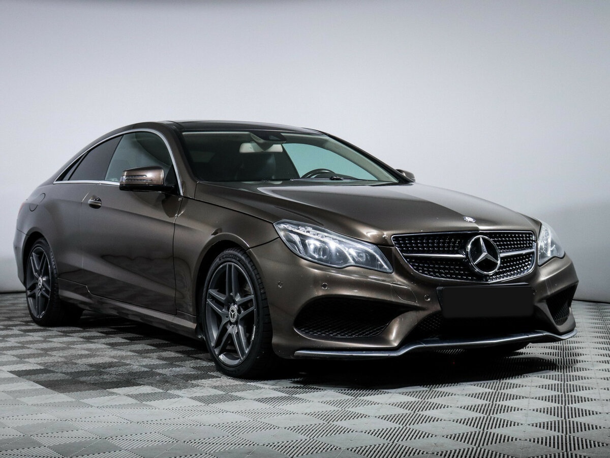 Mercedes-Benz E-Класс с пробегом — 2014 год. Фото: #2