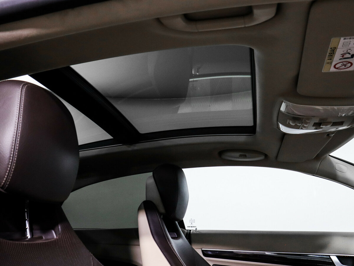 Mercedes-Benz E-Класс с пробегом — 2014 год. Фото: #15