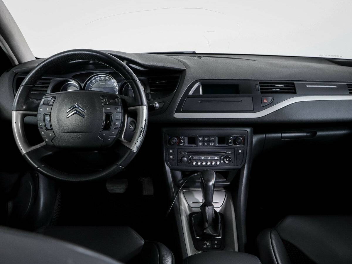 Citroen C5 с пробегом — 2011 год. Фото: #9