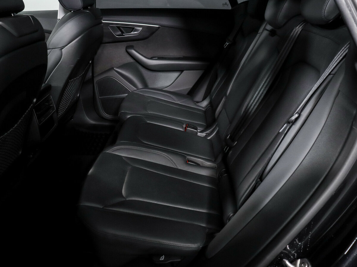 Audi Q8 с пробегом — 2021 год. Фото: #9