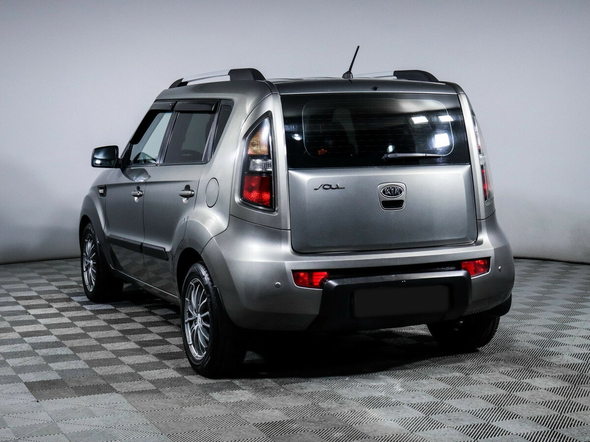 Kia Soul с пробегом — 2010 год. Фото: #5