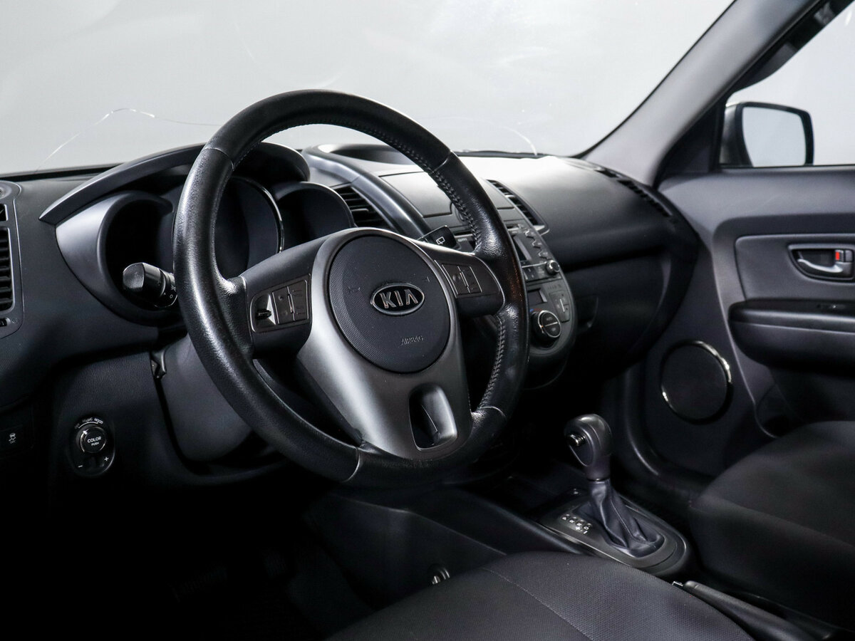 Kia Soul с пробегом — 2010 год. Фото: #11