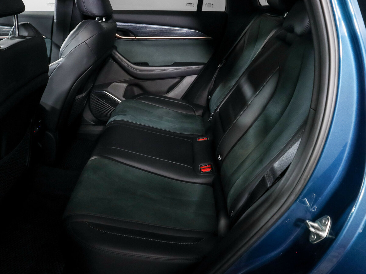 Geely Monjaro с пробегом — 2023 год. Фото: #7