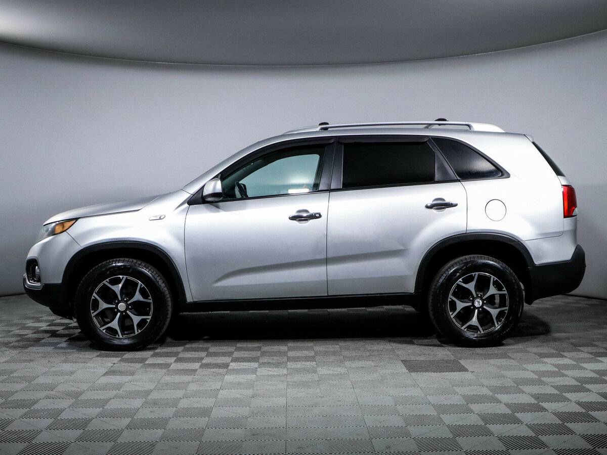 Kia Sorento с пробегом — 2011 год. Фото: #7