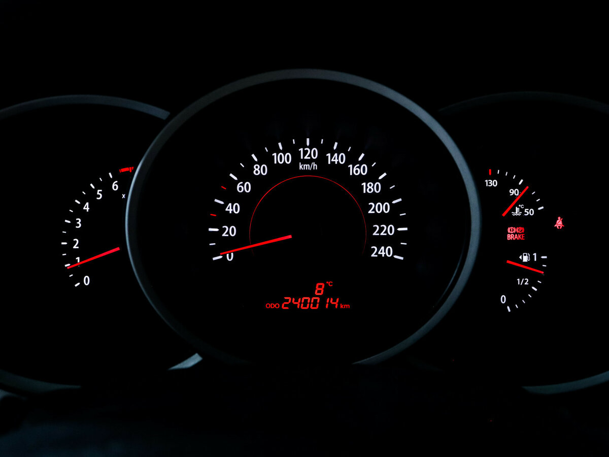 Kia Sorento с пробегом — 2011 год. Фото: #10