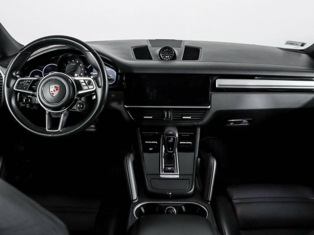 Porsche Cayenne с пробегом — 2019 год. Фото: #11